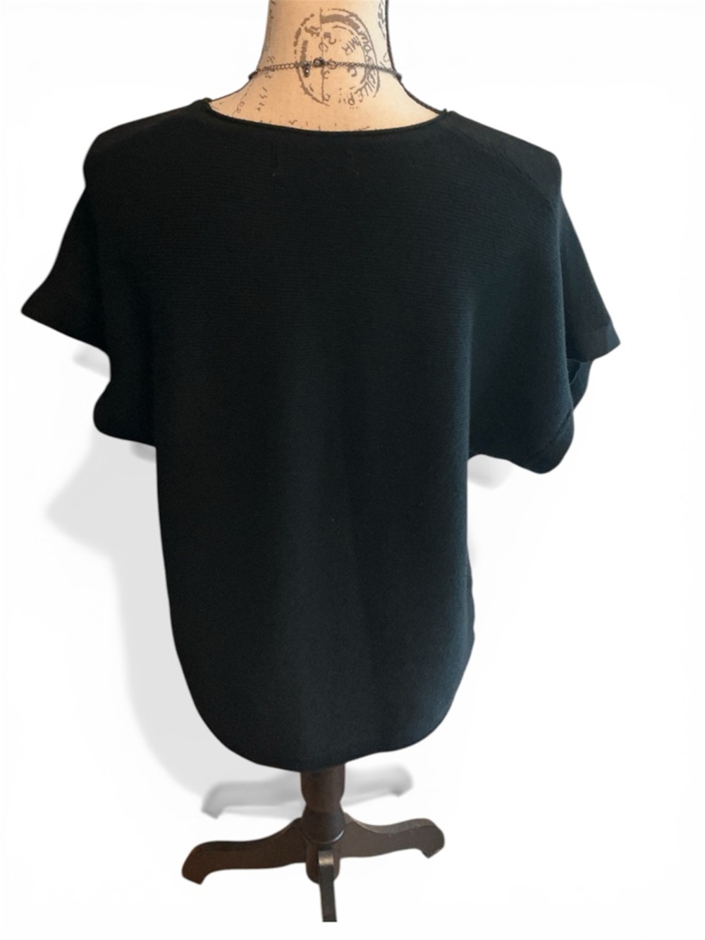 Philosophy Black Short Sleeve Crewneck Knit Top - Picture 3 of 6
